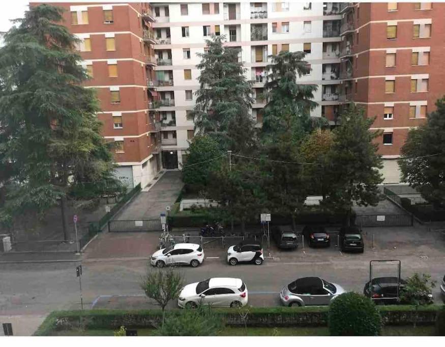 Splendido Appartamento In Zona Fiera A Болонья Экстерьер фото