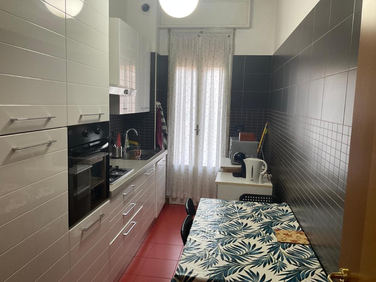 Splendido Appartamento In Zona Fiera A Болонья Экстерьер фото