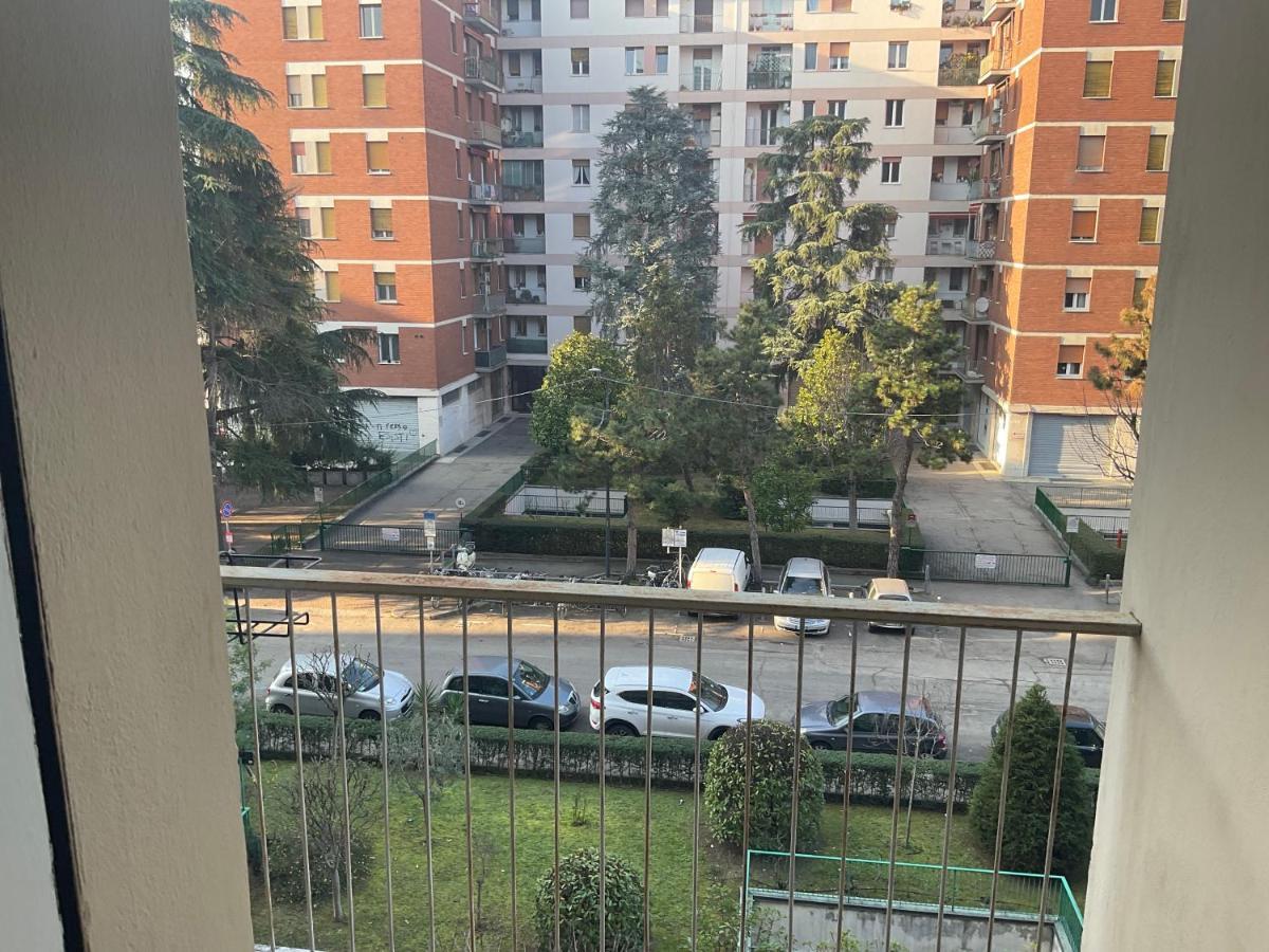 Splendido Appartamento In Zona Fiera A Болонья Экстерьер фото