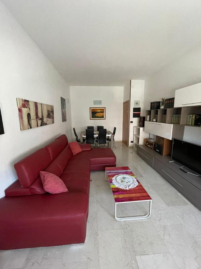 Splendido Appartamento In Zona Fiera A Болонья Экстерьер фото