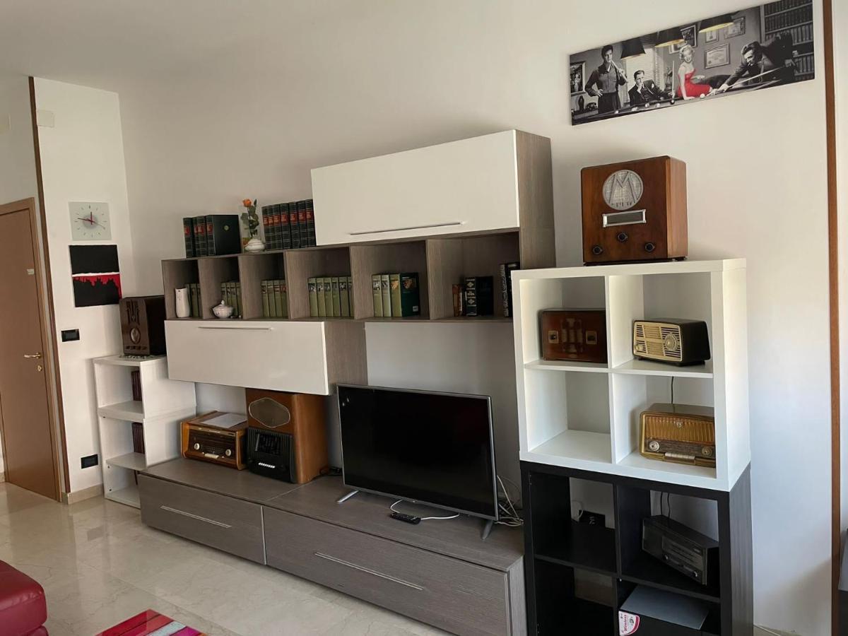 Splendido Appartamento In Zona Fiera A Болонья Экстерьер фото