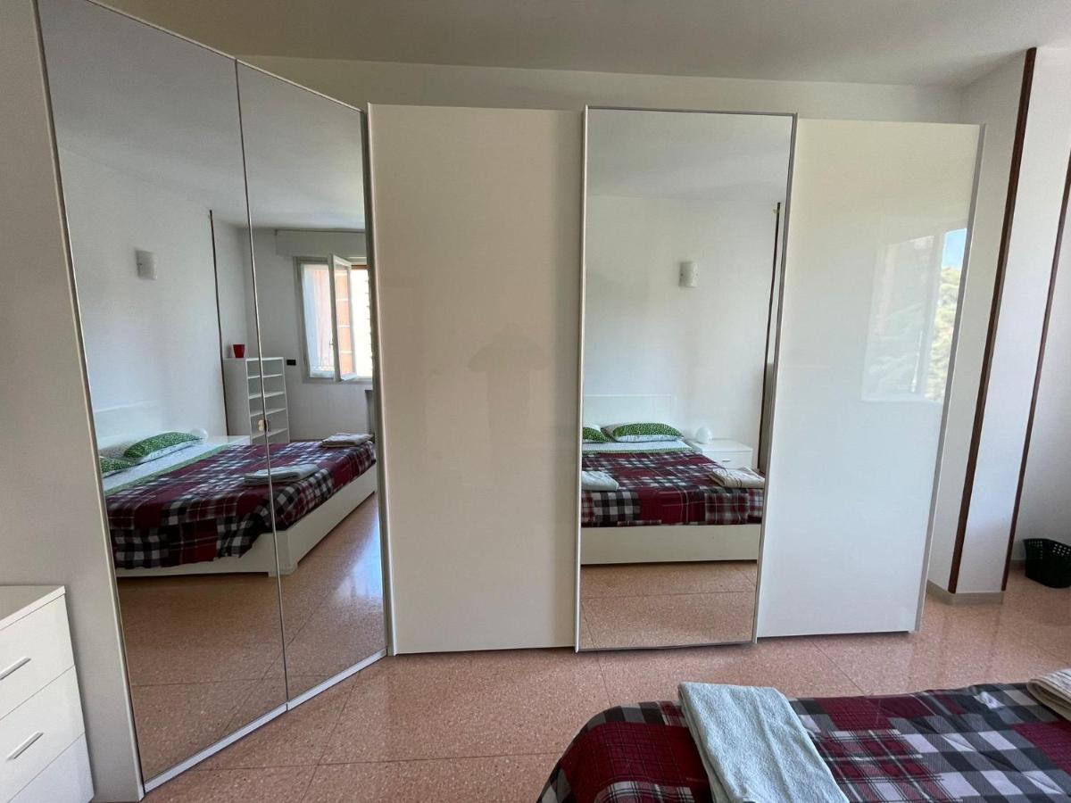 Splendido Appartamento In Zona Fiera A Болонья Экстерьер фото