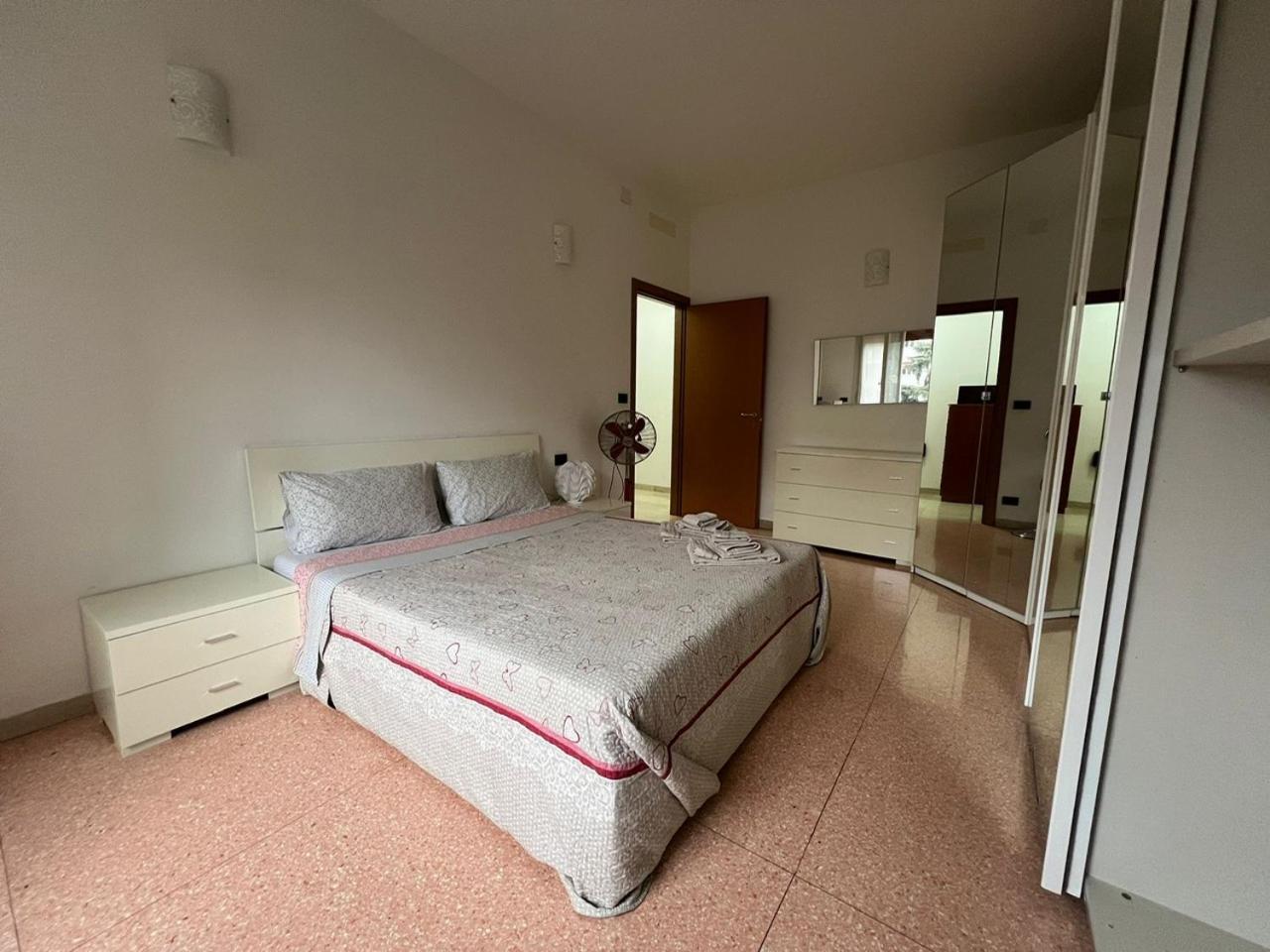 Splendido Appartamento In Zona Fiera A Болонья Экстерьер фото